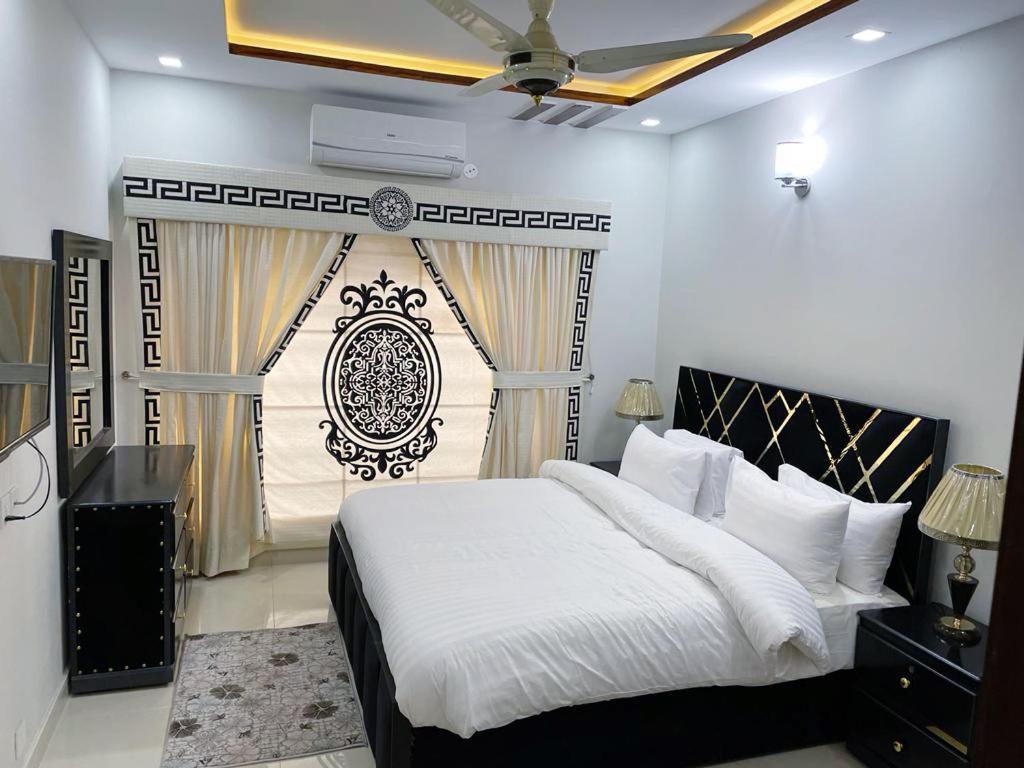 Bed & Breakfast Islamabad Otel Dış mekan fotoğraf