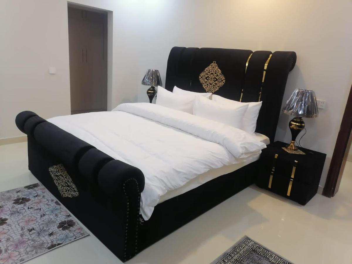Bed & Breakfast Islamabad Otel Dış mekan fotoğraf