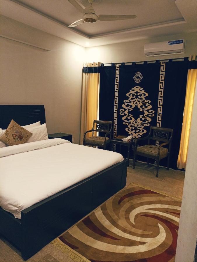 Bed & Breakfast Islamabad Otel Dış mekan fotoğraf