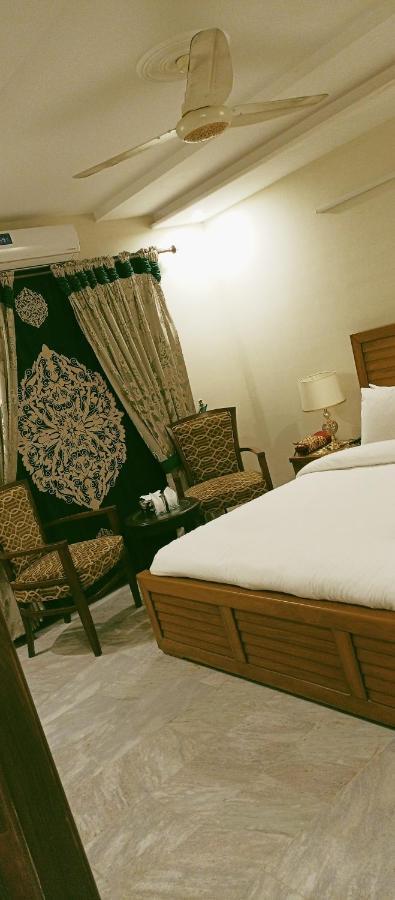 Bed & Breakfast Islamabad Otel Oda fotoğraf