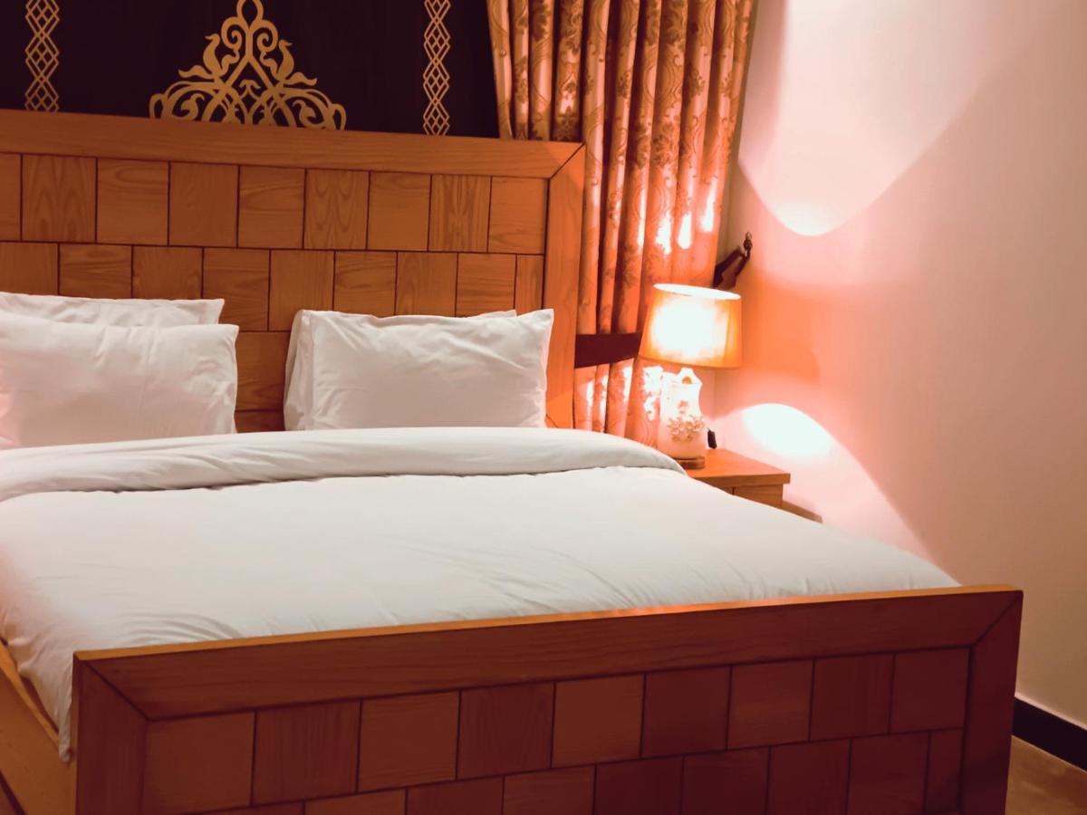 Bed & Breakfast Islamabad Otel Dış mekan fotoğraf