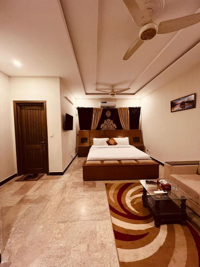 Bed & Breakfast Islamabad Otel Dış mekan fotoğraf