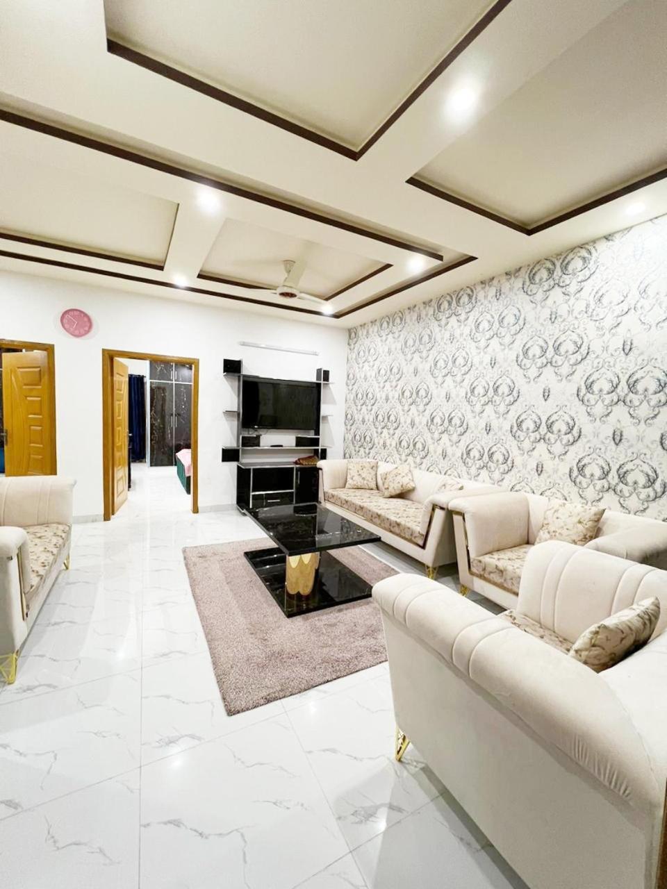 Bed & Breakfast Islamabad Otel Dış mekan fotoğraf